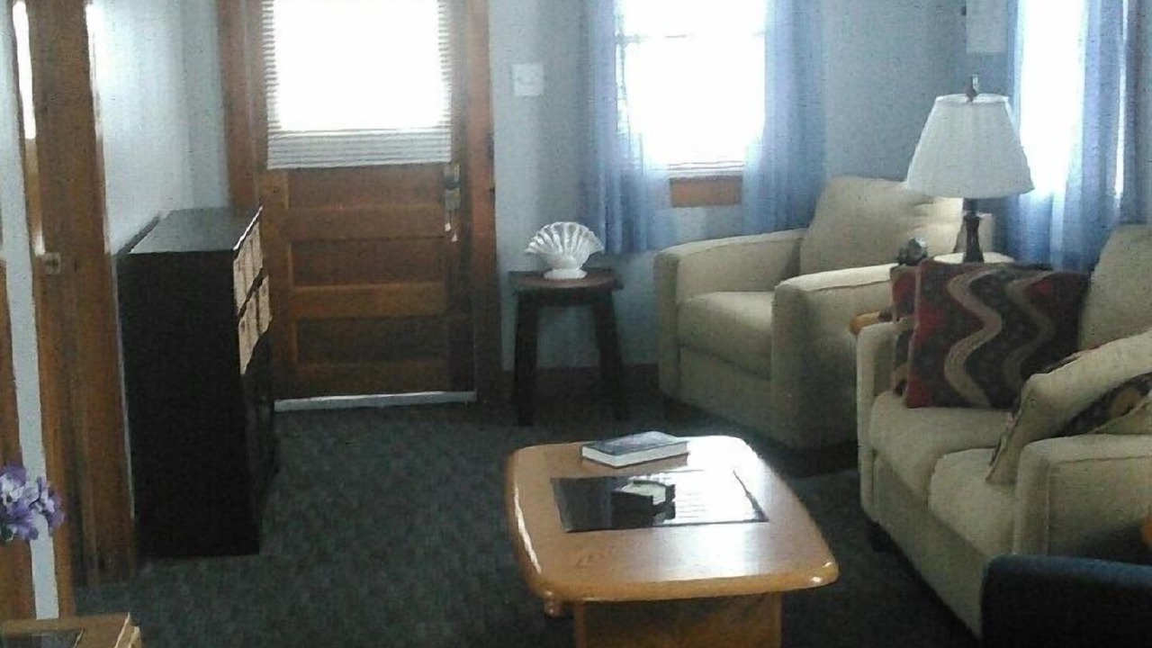 Photo of Livingroom in Sylvan Beach