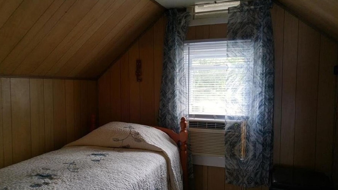 Photo of Bedroom in Sylvan Beach