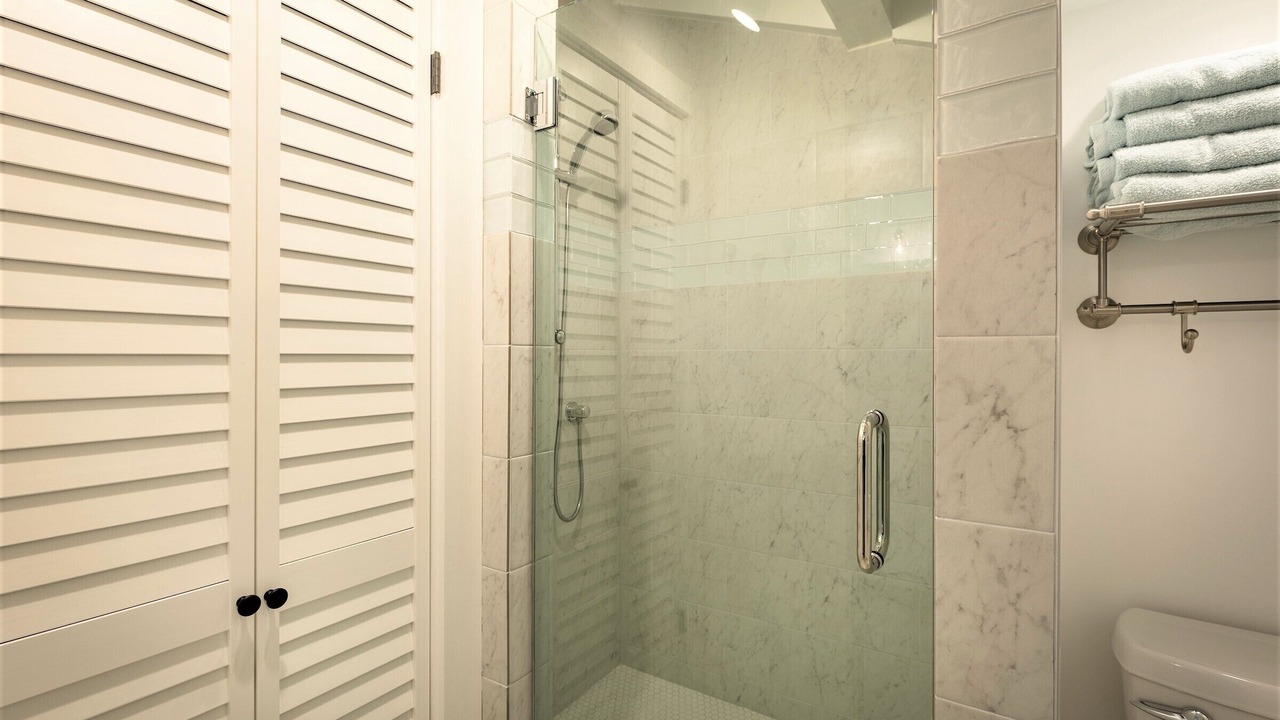 Photo of Bathroom in Honokowai