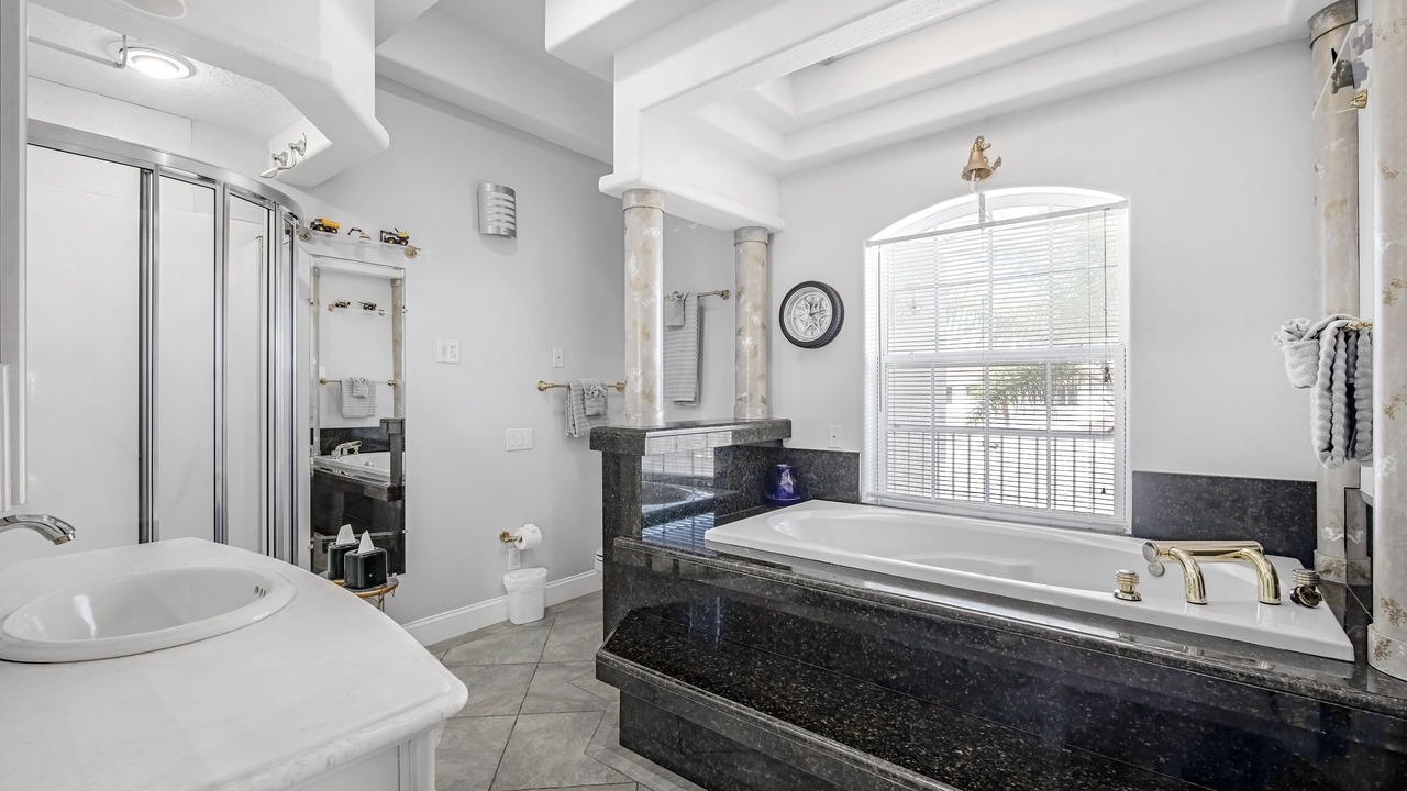 Photo of Bathroom in Indian River Residence