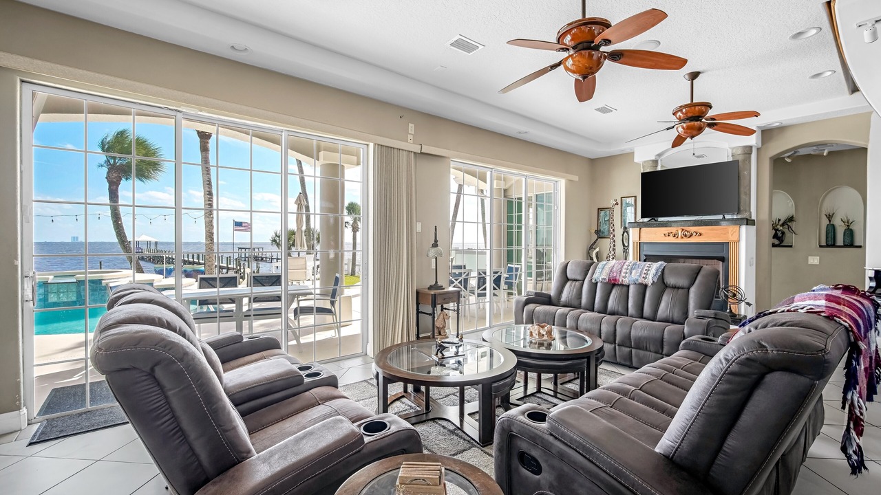 Photo of Bedroom in Indian River Residence