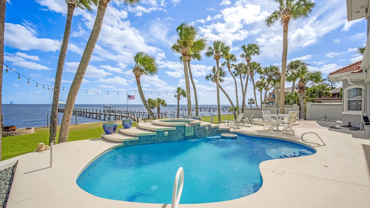 Photo of Outdoor in Indian River Residence