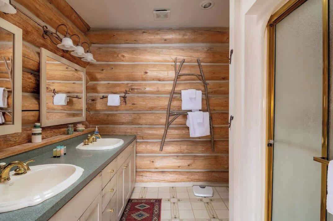 Photo of Bathroom in Tetonia