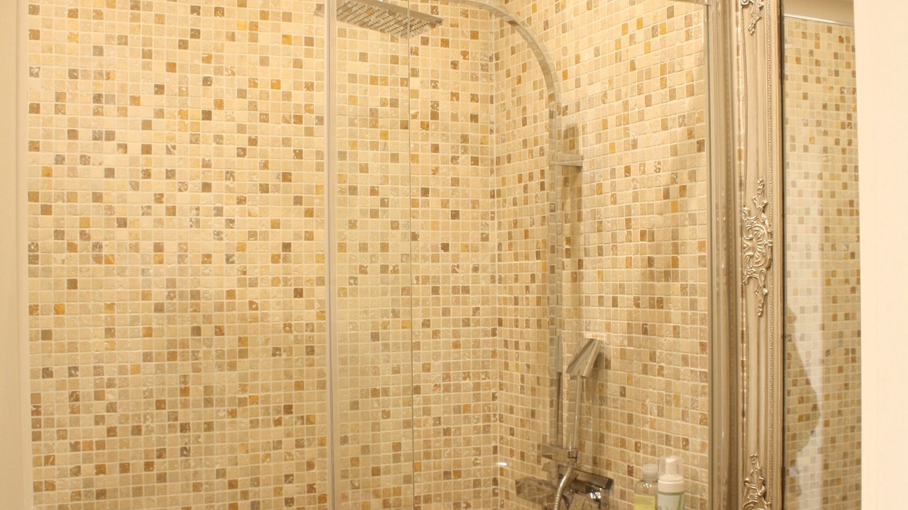 Photo of Bathroom in 6th Arrondissement