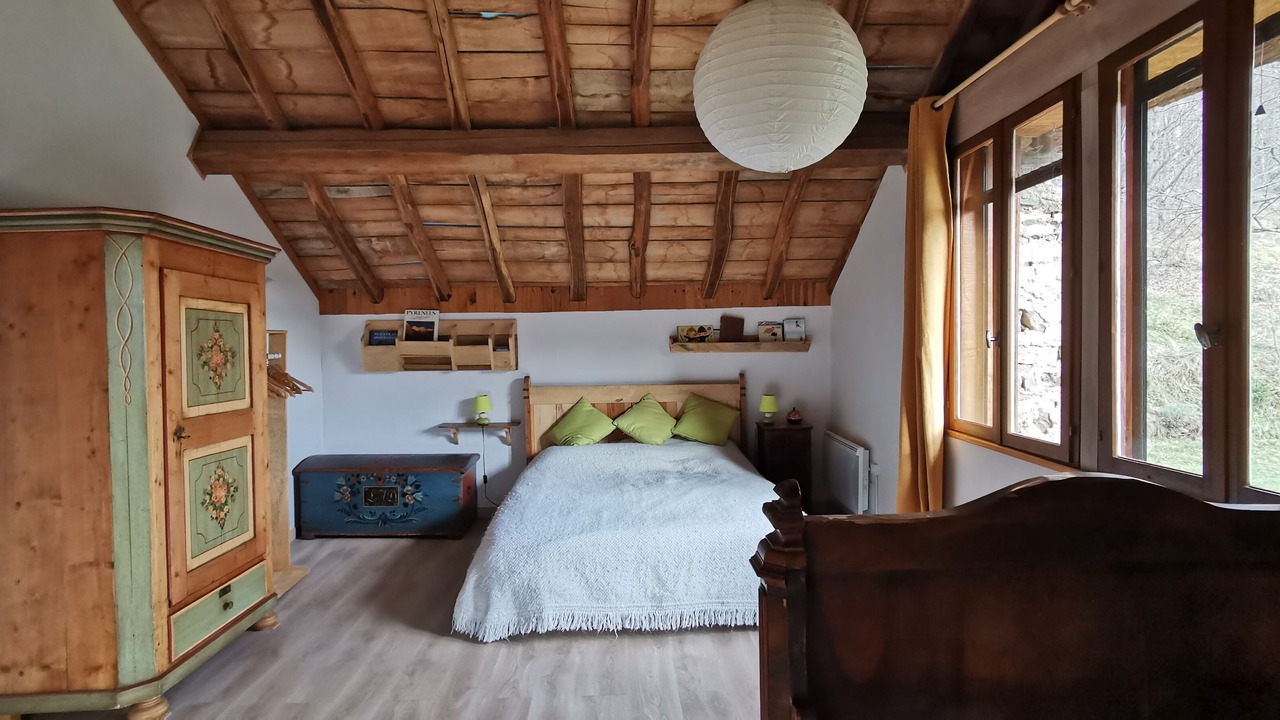 Photo of Bedroom in Moulis