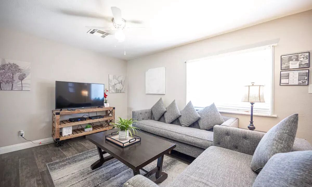 Photo of Livingroom in Henderson