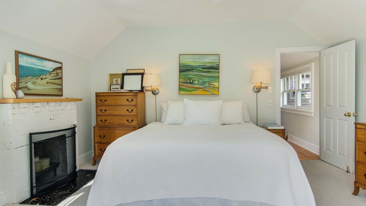 Photo of Bedroom in Leland