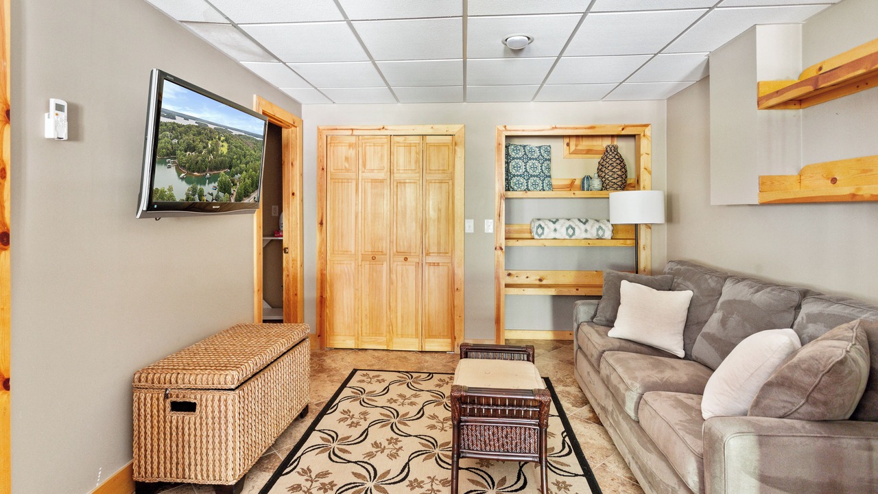 Photo of Livingroom in Seneca
