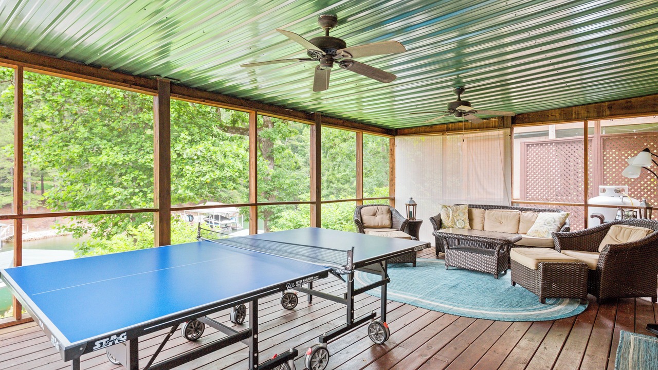 Photo of Outdoor in Seneca