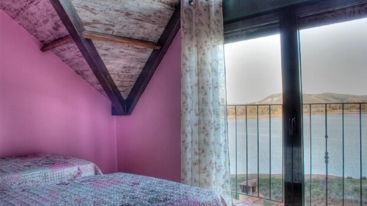 Photo of Bedroom in Pantano de Cijara