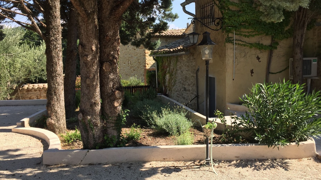 Photo of Outdoor in Uchaux