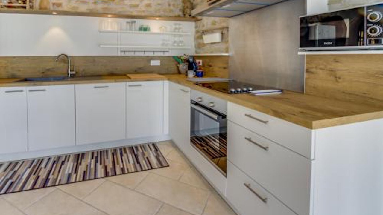 Photo of Kitchen in Uchaux