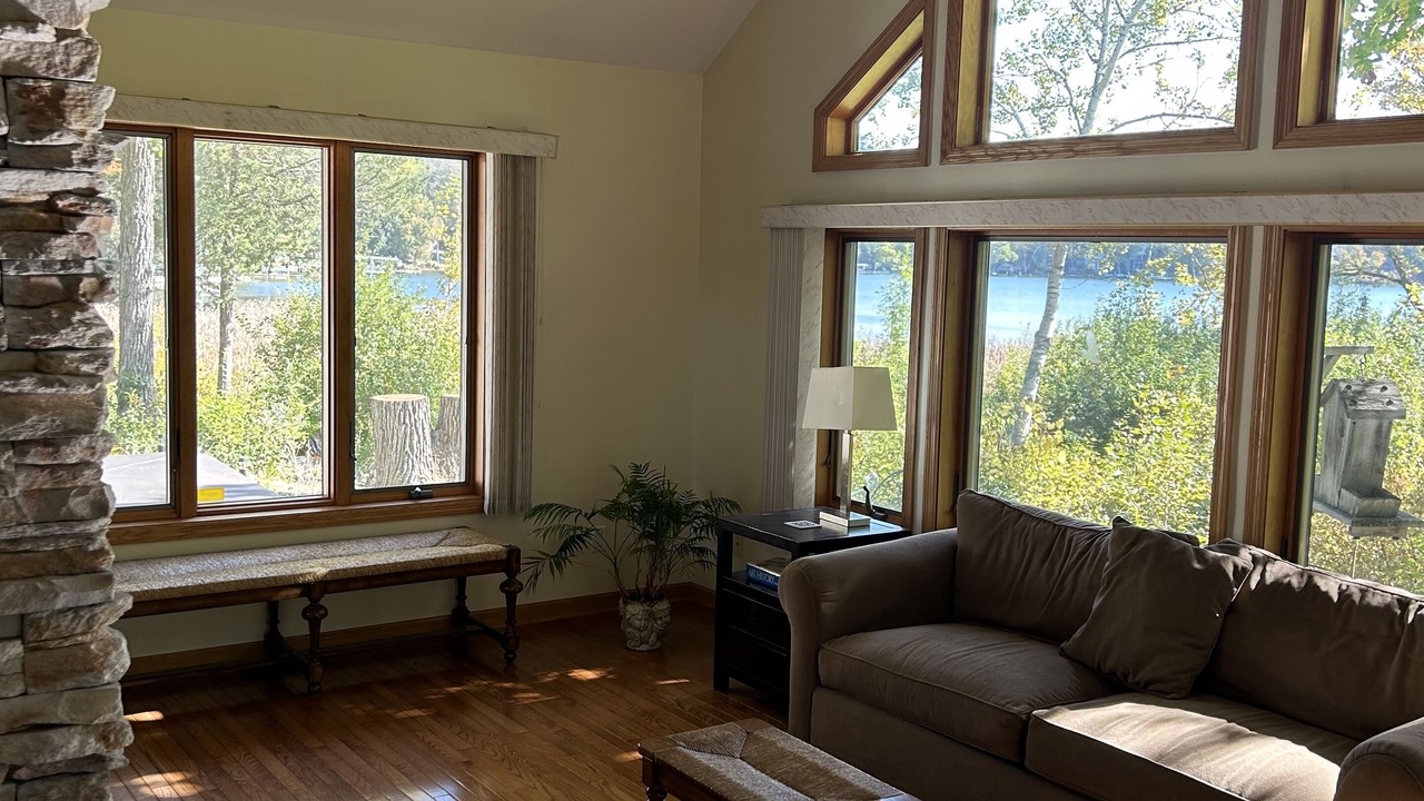 Photo of Livingroom in Twin Lakes