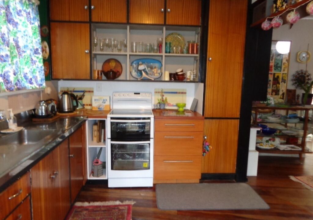 Photo of Kitchen in Otaki Beach