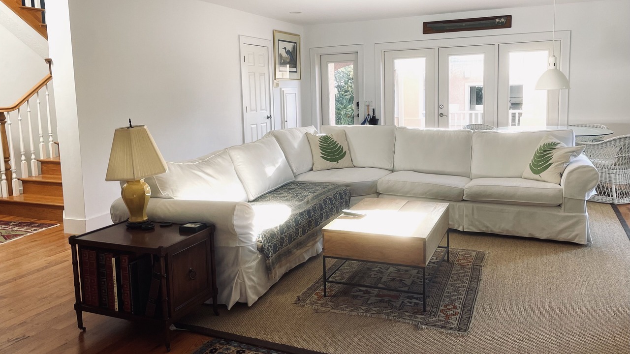 Photo of Livingroom in Crescent Beach
