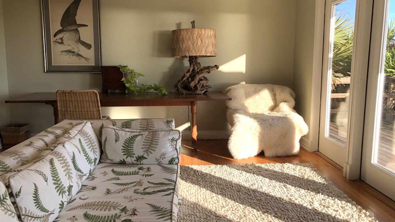 Photo of Bedroom in Crescent Beach