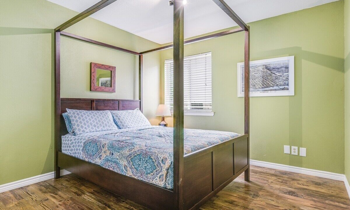 Photo of Bedroom in Wells Branch