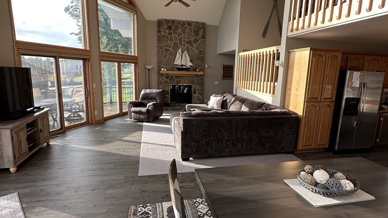Photo of Livingroom in Byrdstown