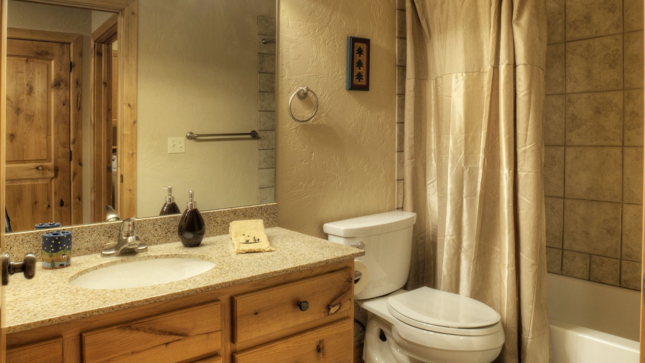 Photo of Bathroom in Kimball Junction