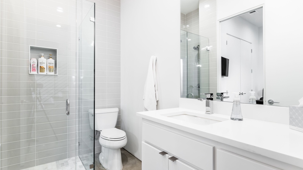 Photo of Bathroom in Old East Dallas