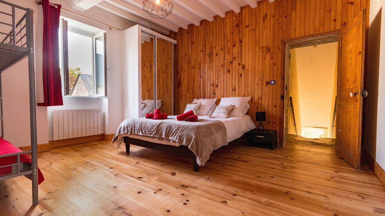 Photo of Bedroom in Tour-en-Bessin