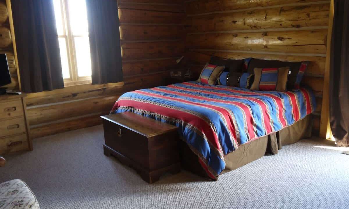 Photo of Bedroom in Crested Butte South