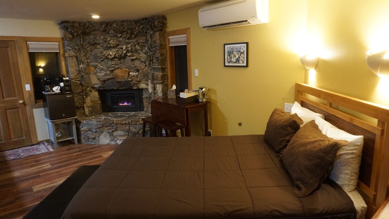 Photo of Bedroom in Yosemite West