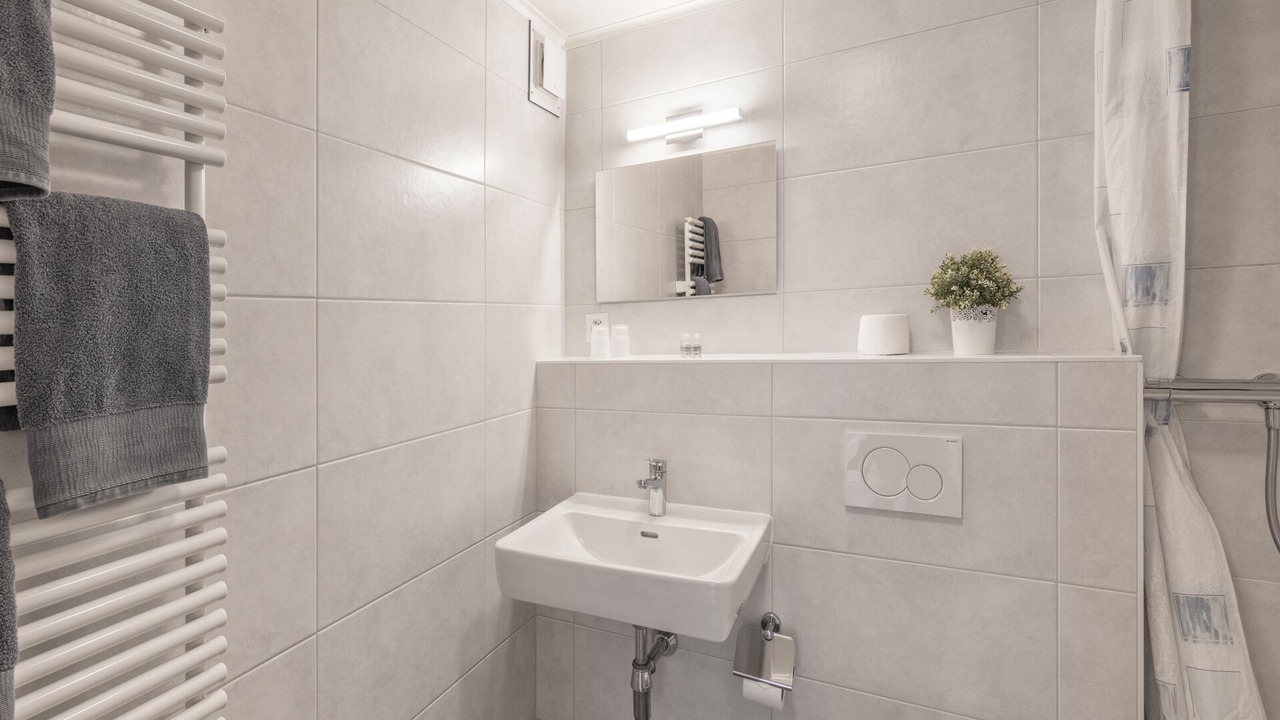 Photo of Bathroom in Aran