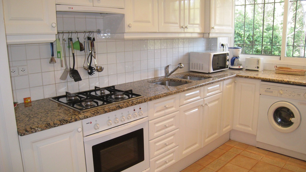 Photo of Kitchen in Tamariu