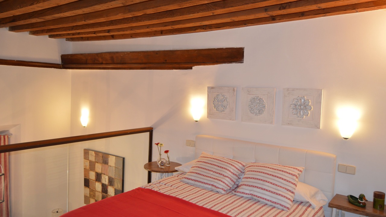 Photo of Bedroom in Toledo City Center