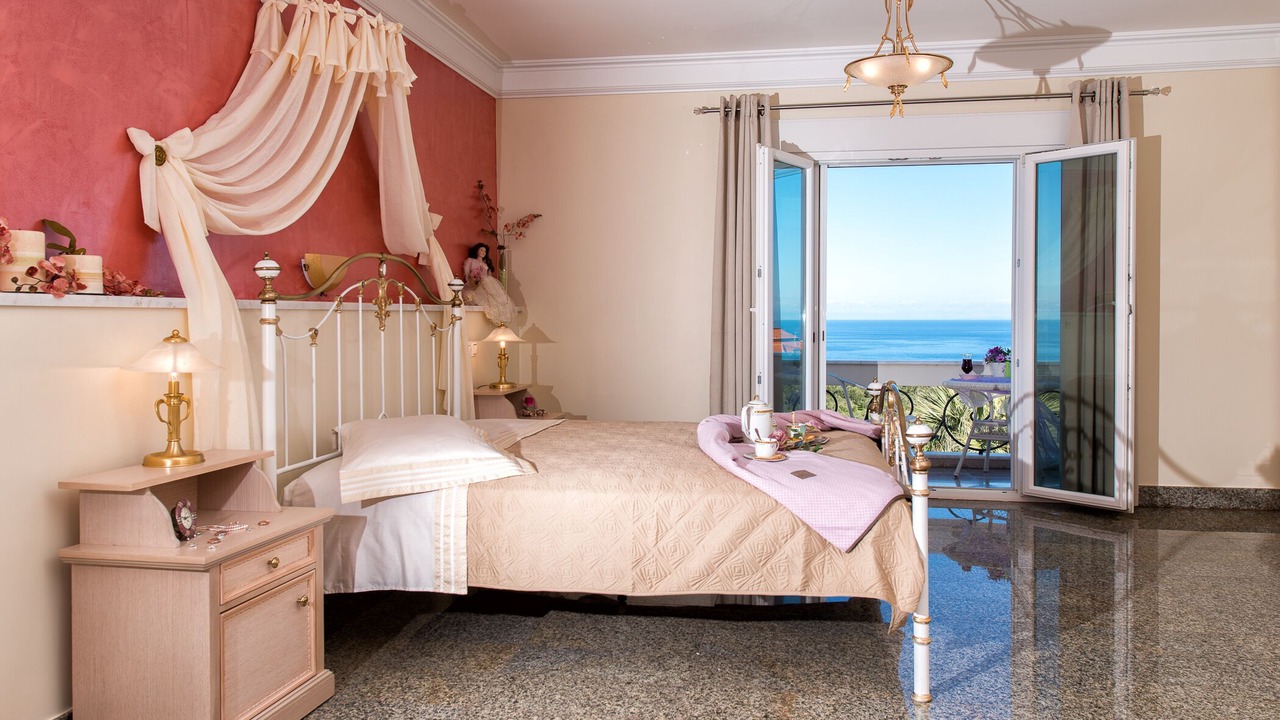 Photo of Bedroom in Akrotiri