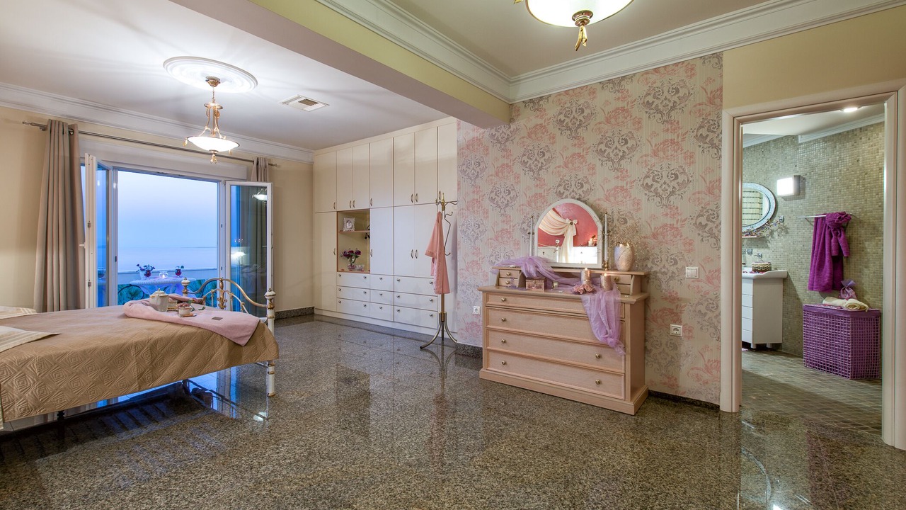 Photo of Bedroom in Akrotiri