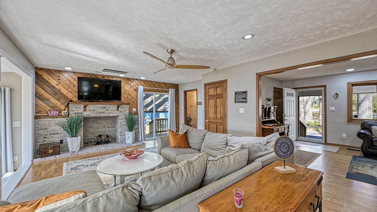 Photo of Livingroom in Mineral