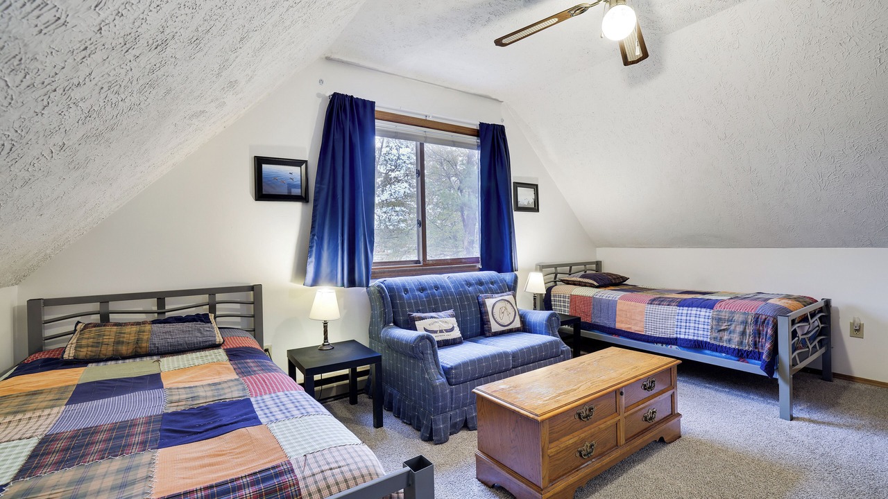 Photo of Bedroom in Tobyhanna