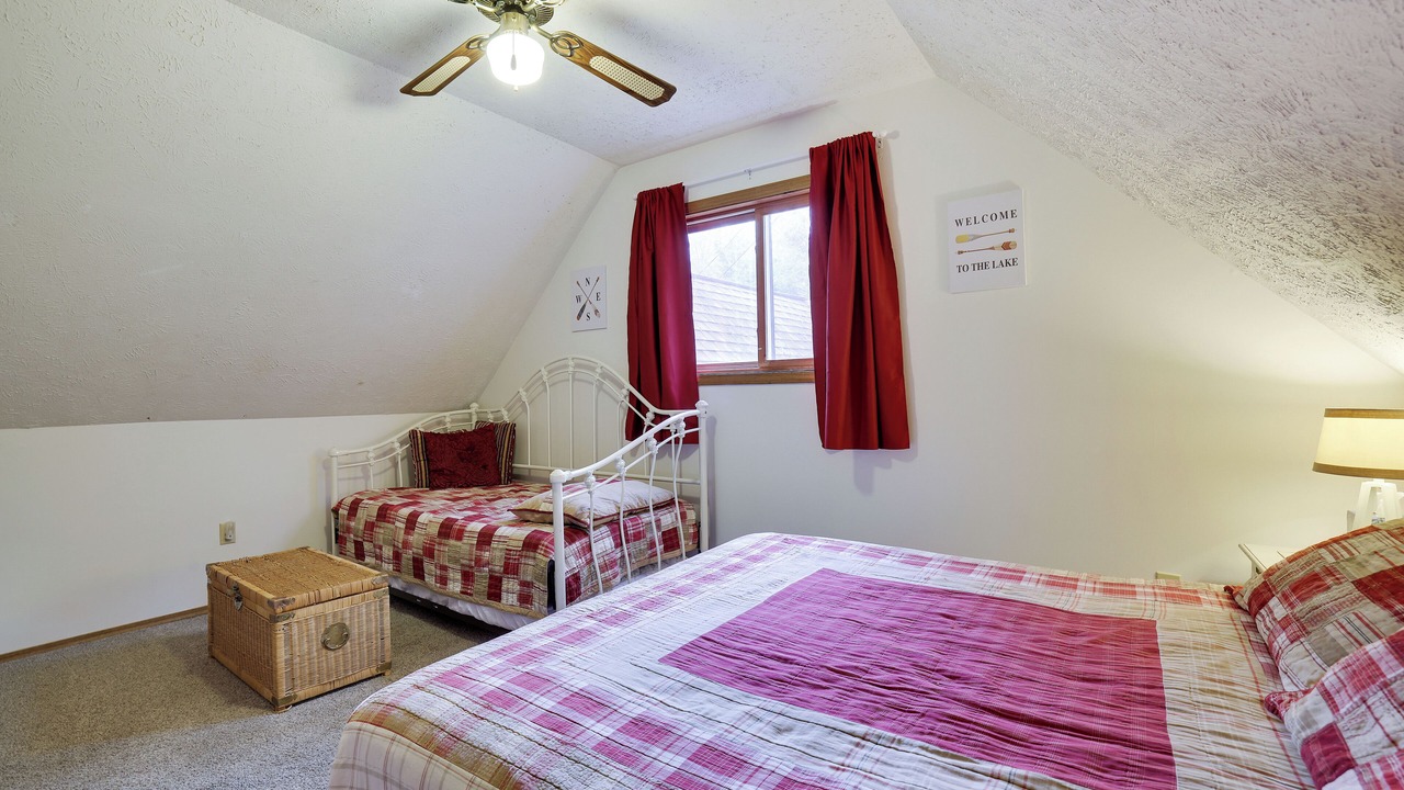 Photo of Bedroom in Tobyhanna