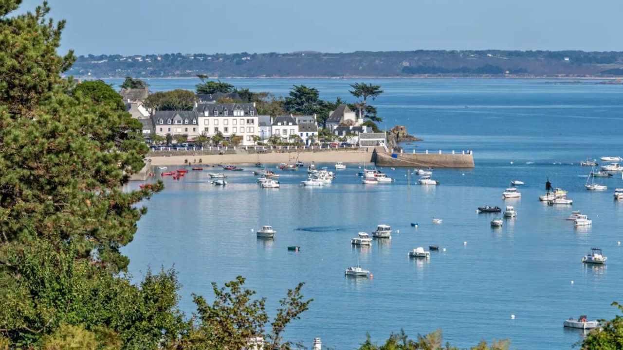 Photo of Others in Locquirec