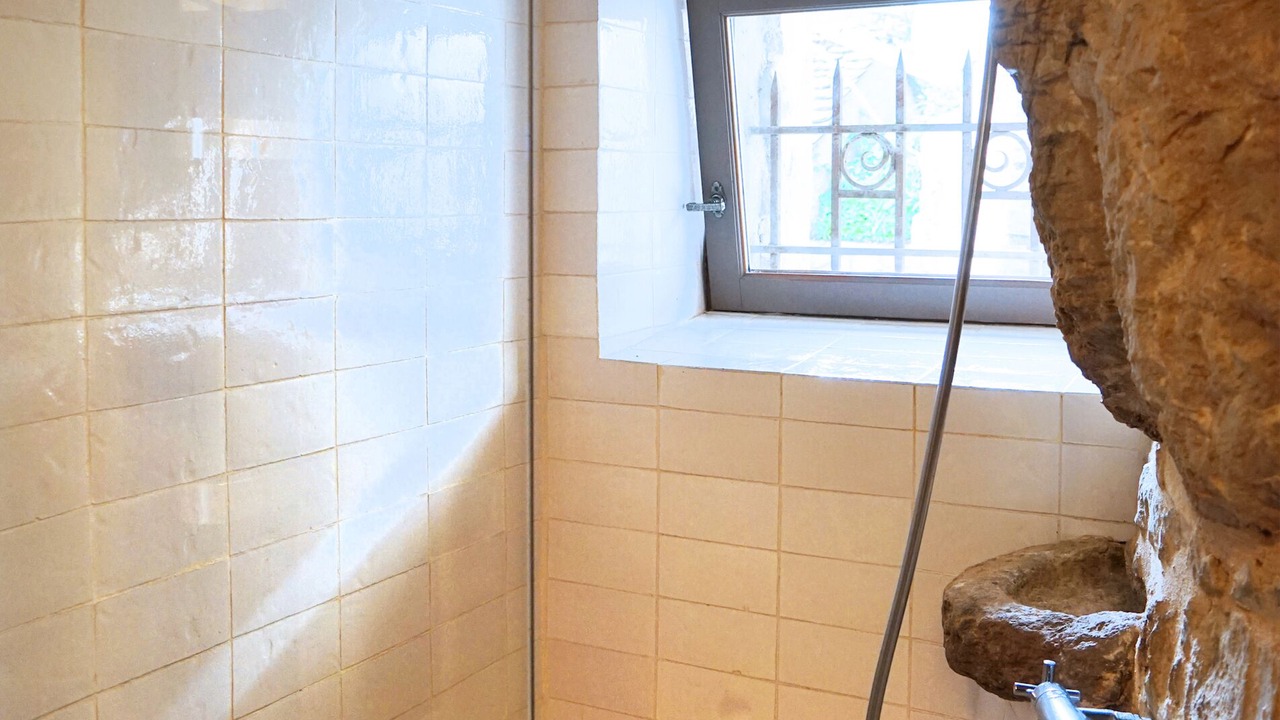 Photo of Bathroom in La Roque-Sainte-Marguerite