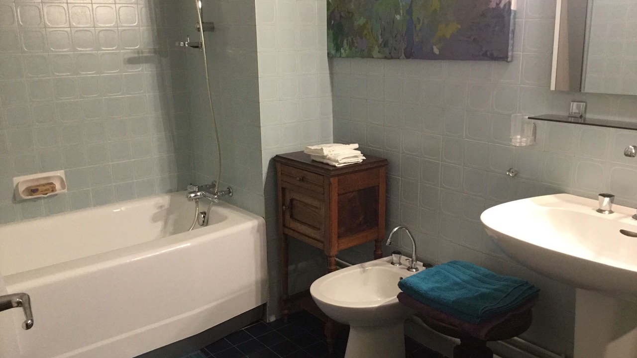 Photo of Bathroom in Centre Ville