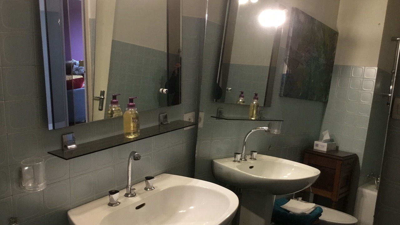 Photo of Bathroom in Centre Ville
