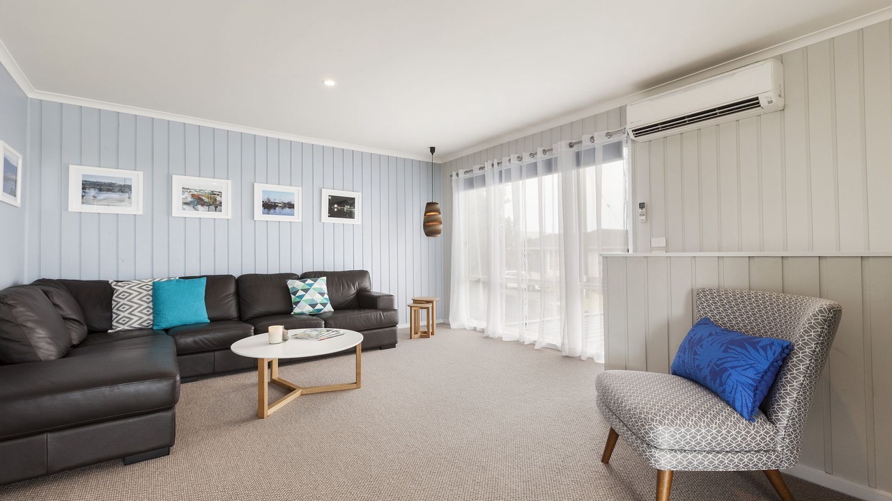 Photo of Livingroom in Lakes Entrance