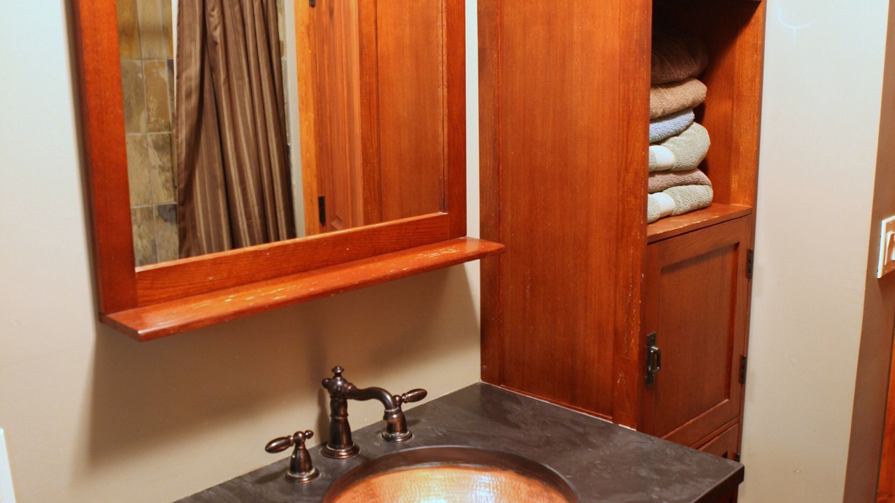 Photo of Bathroom in Rowland