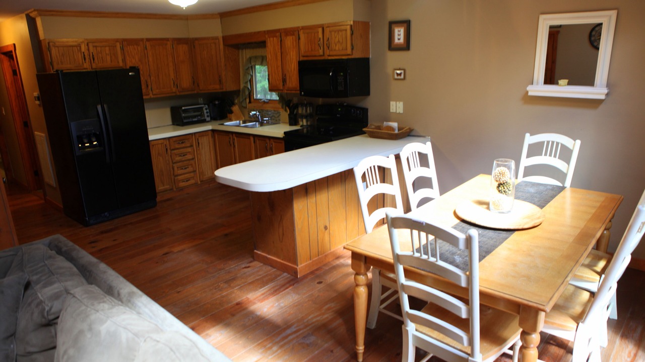 Photo of Others in Rowland