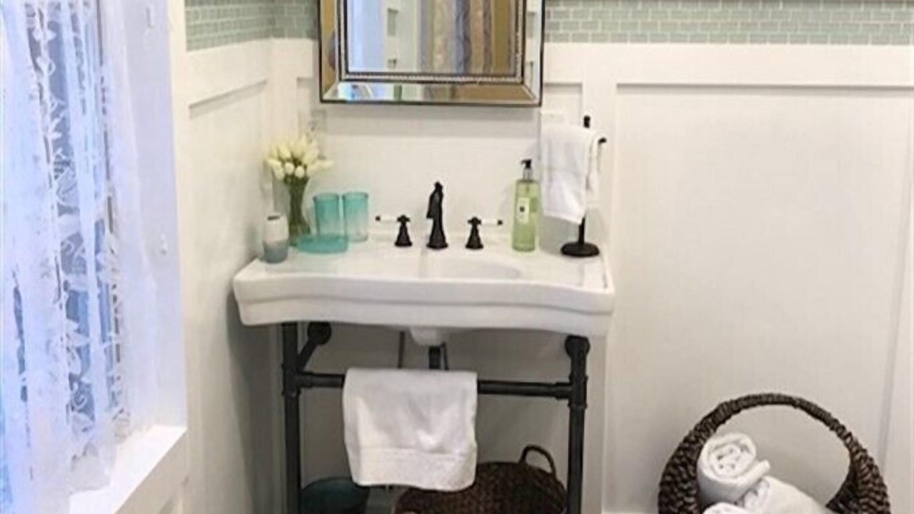 Photo of Bathroom in Islamorada