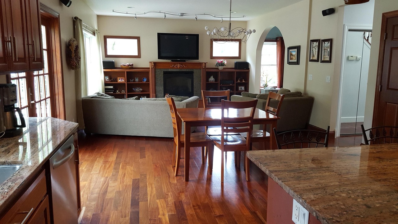 Photo of Bedroom in Crystal