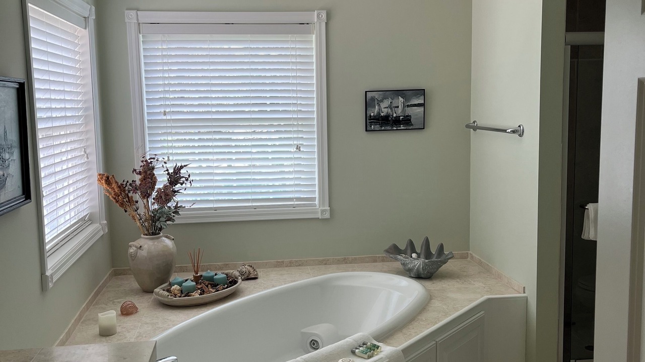Photo of Bathroom in Crystal