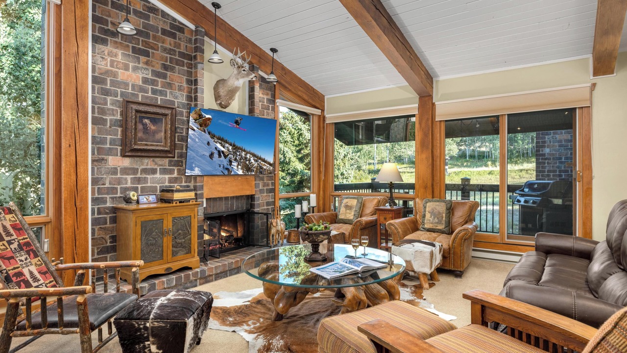 Photo of Livingroom in Snowmass Village
