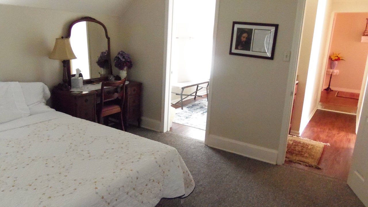 Photo of Bedroom in Cameron