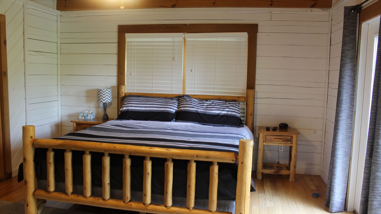 Photo of Bedroom in Lee's Summit