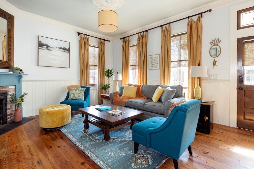 Photo of Livingroom in Beach Institute