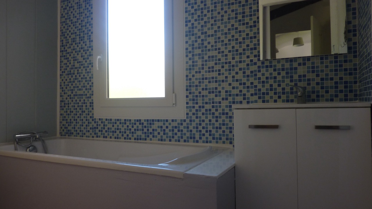Photo of Bathroom in Matignon